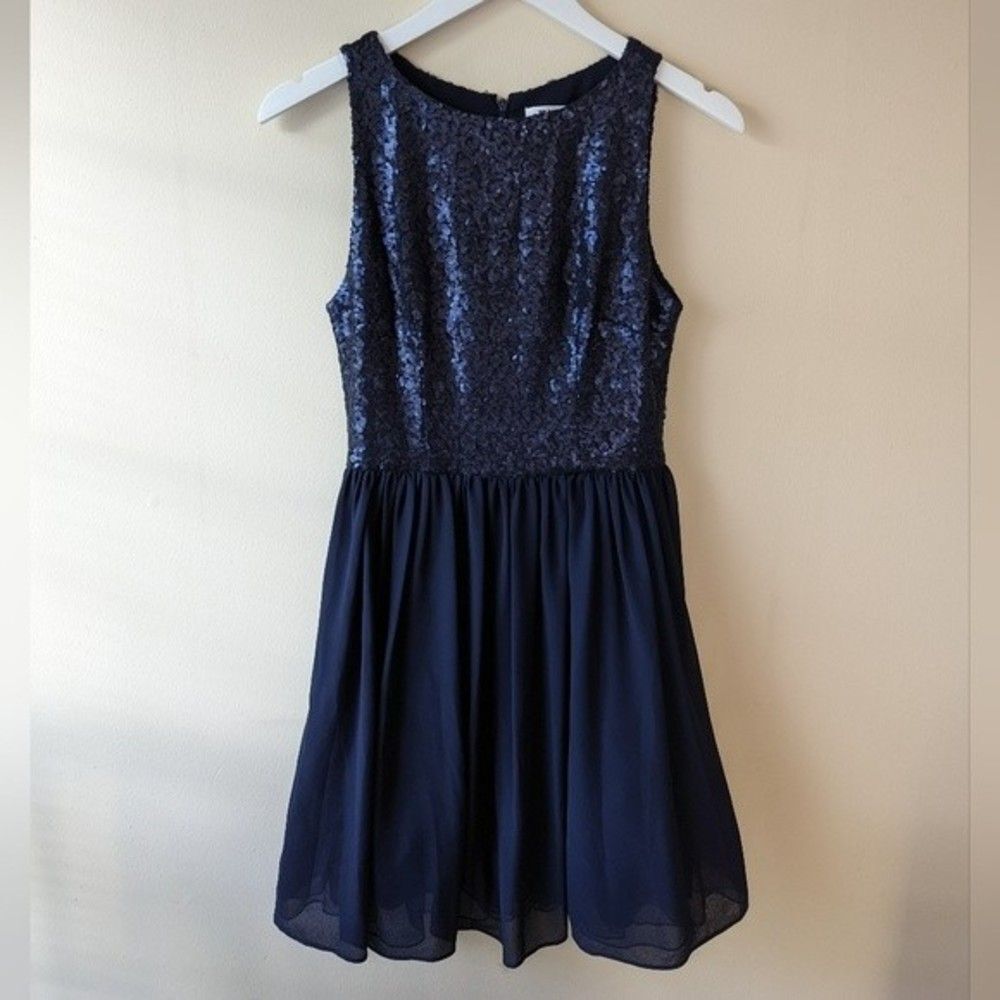 BB Dakota Navy Blue Sequin Mini Dress Size 4 - Picture 1 of 9